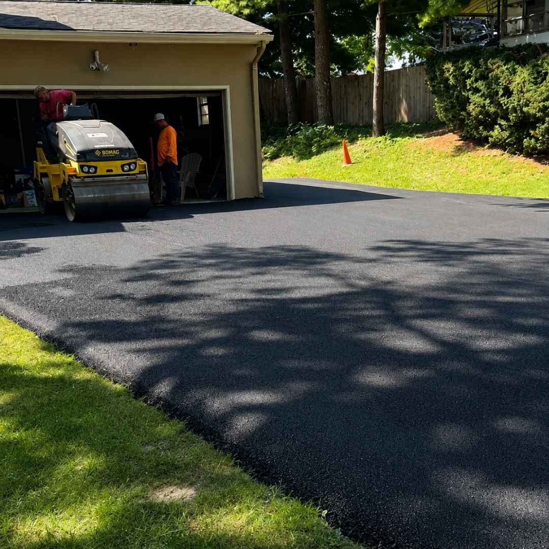 Asphalt Driveway Paving in Columbus, OH